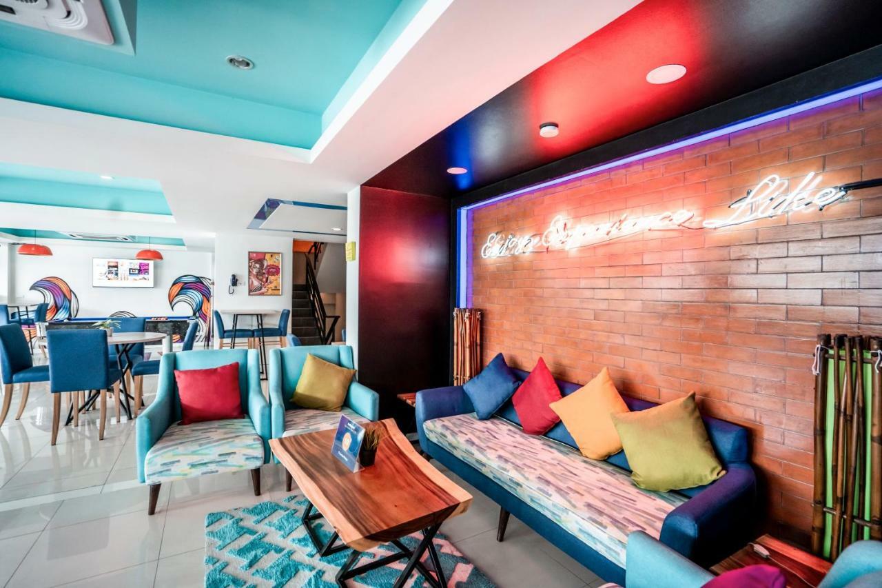 T2 Jomtien Pattaya Hotel Exterior photo