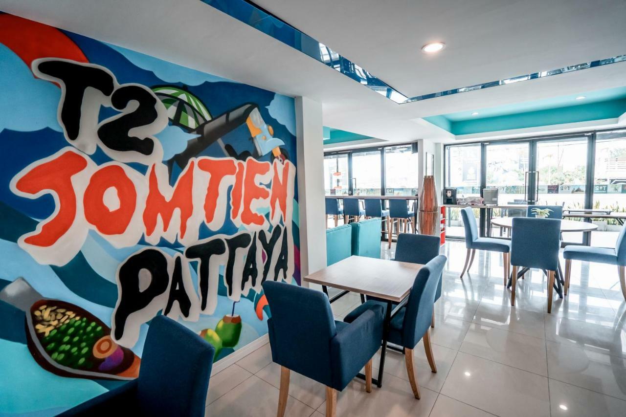 T2 Jomtien Pattaya Hotel Exterior photo